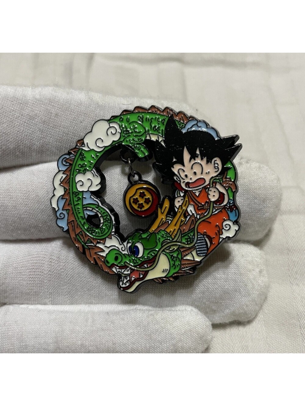 Dragon ball Goku enamel pin brooch anime cartoon
